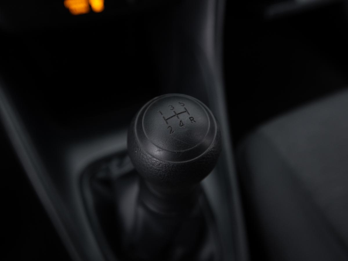 toyota-yaris-2021-gasolina-998cc