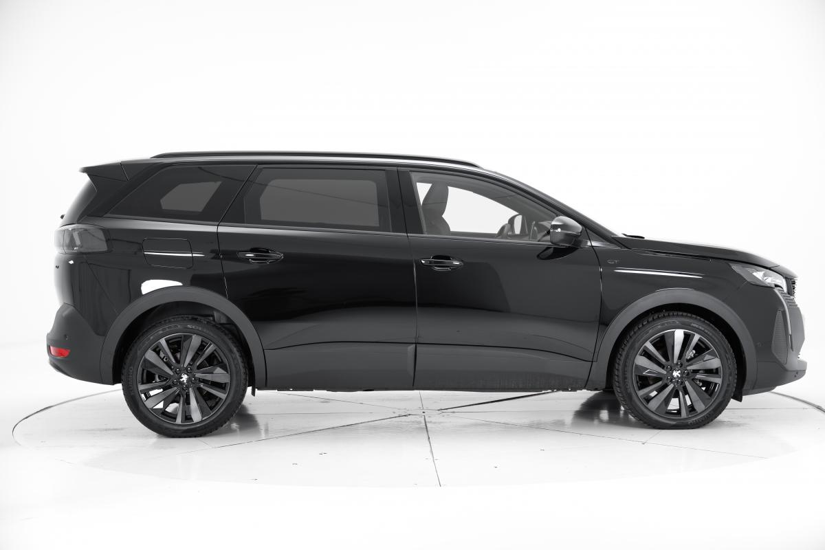 peugeot-5008-2024-gasolina-1199cc