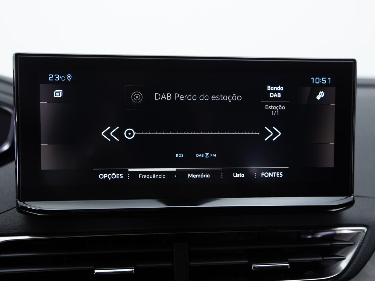 peugeot-5008-2024-gasolina-1199cc