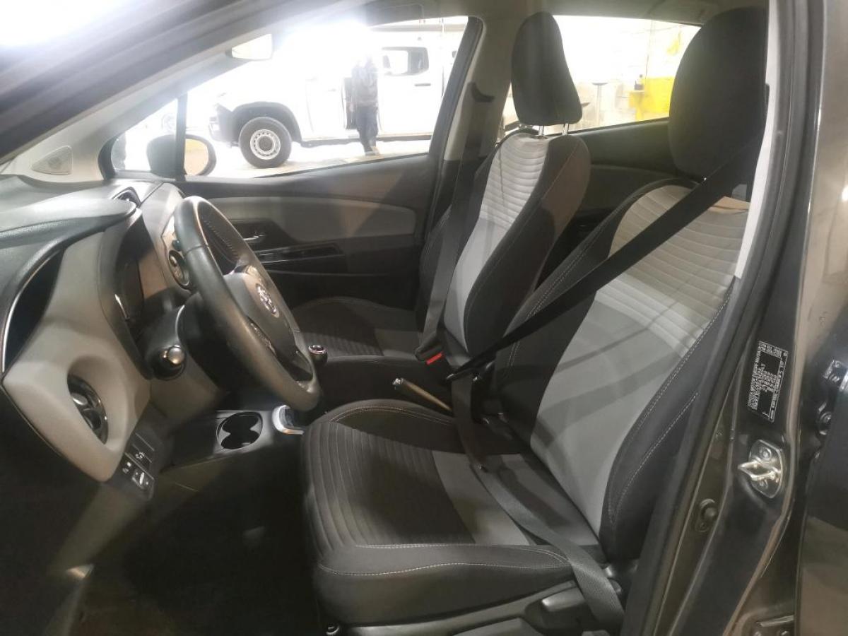 toyota-yaris-2020-gasolina-998cc