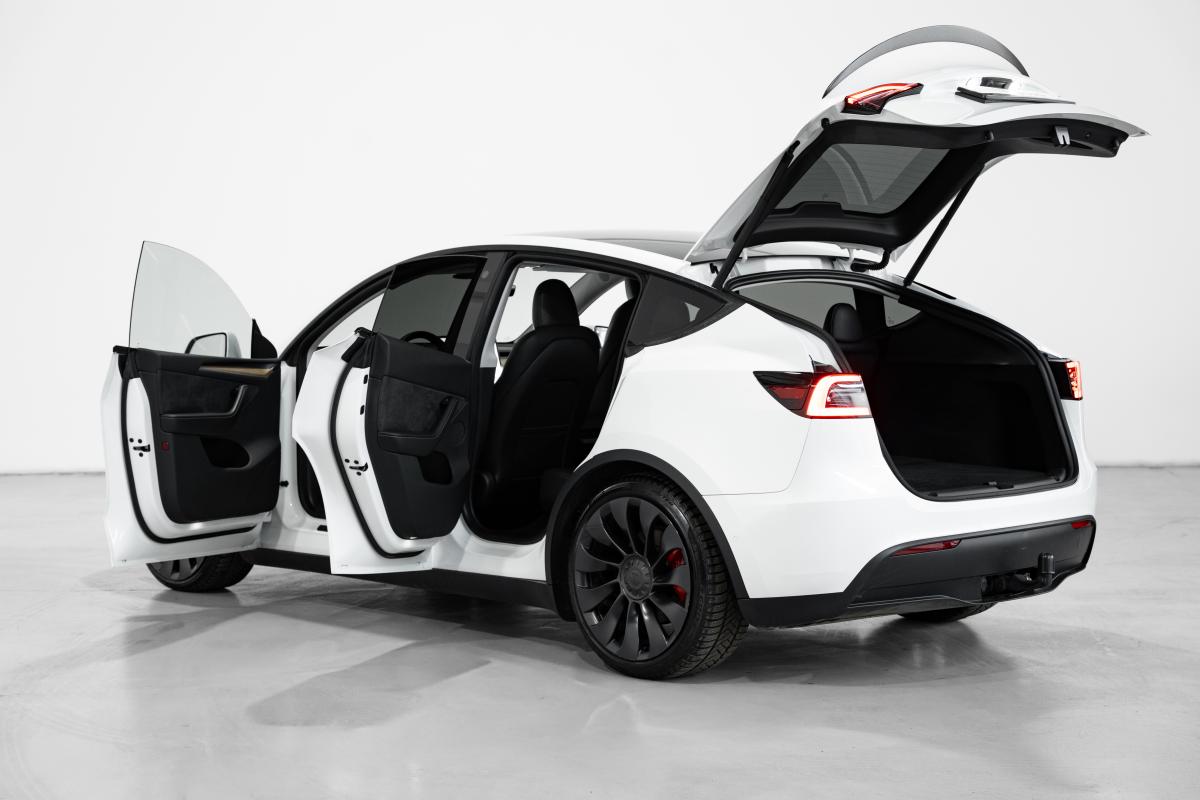 tesla-model-y-2022-eletrico-0cc