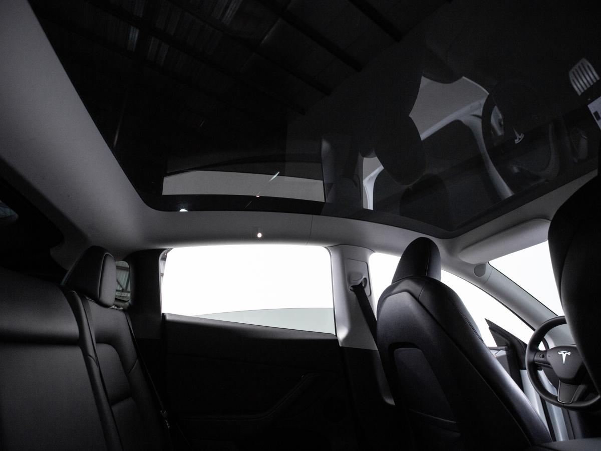 tesla-model-y-2022-eletrico-0cc