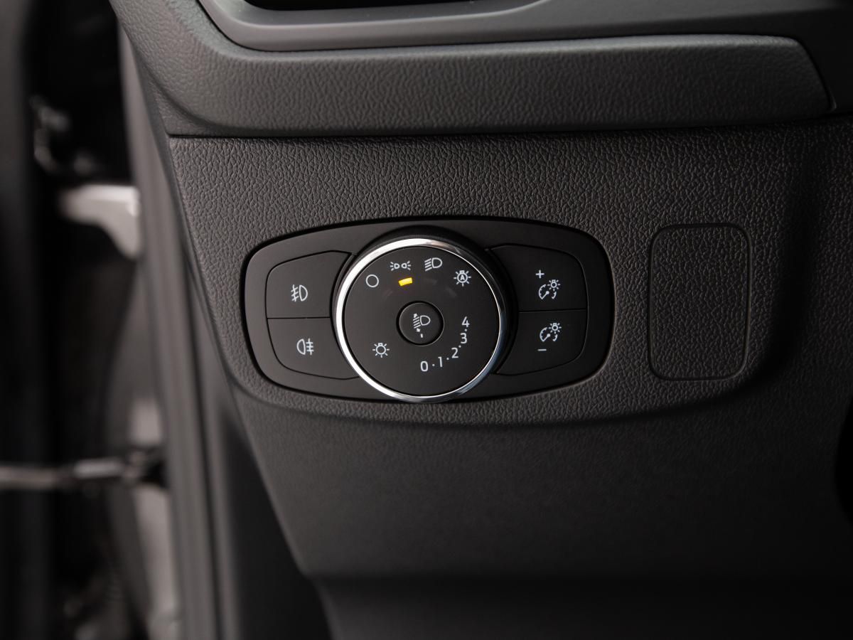 ford-focus-sw-2025-gasolina-999cc