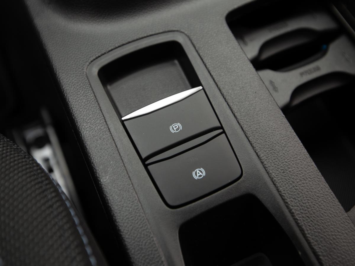 ford-focus-sw-2025-gasolina-999cc