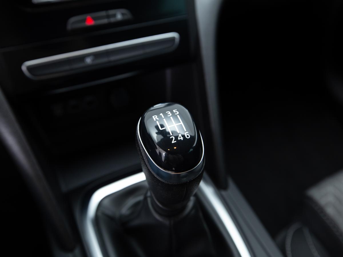renault-megane-sport-tourer-2021-diesel-1461cc