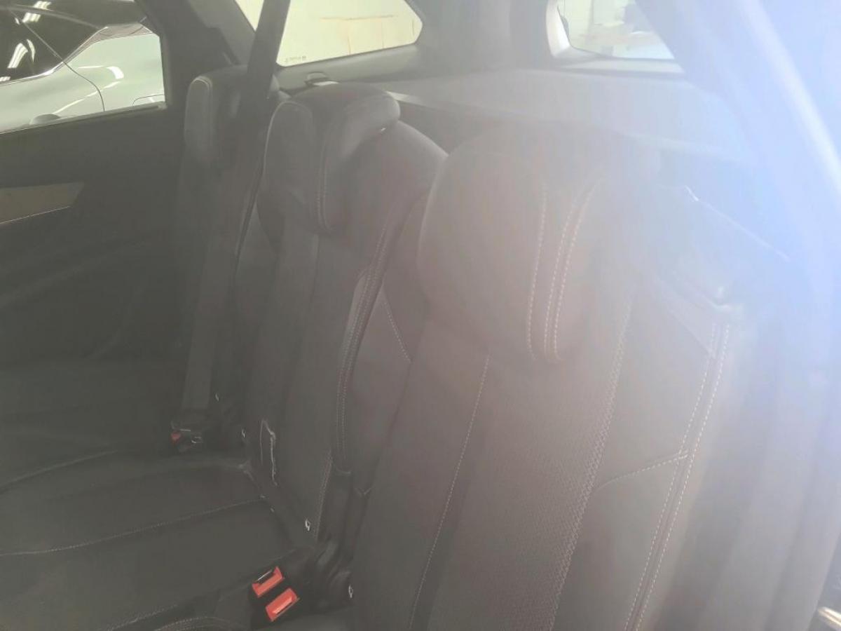peugeot-5008-2022-diesel-1499cc