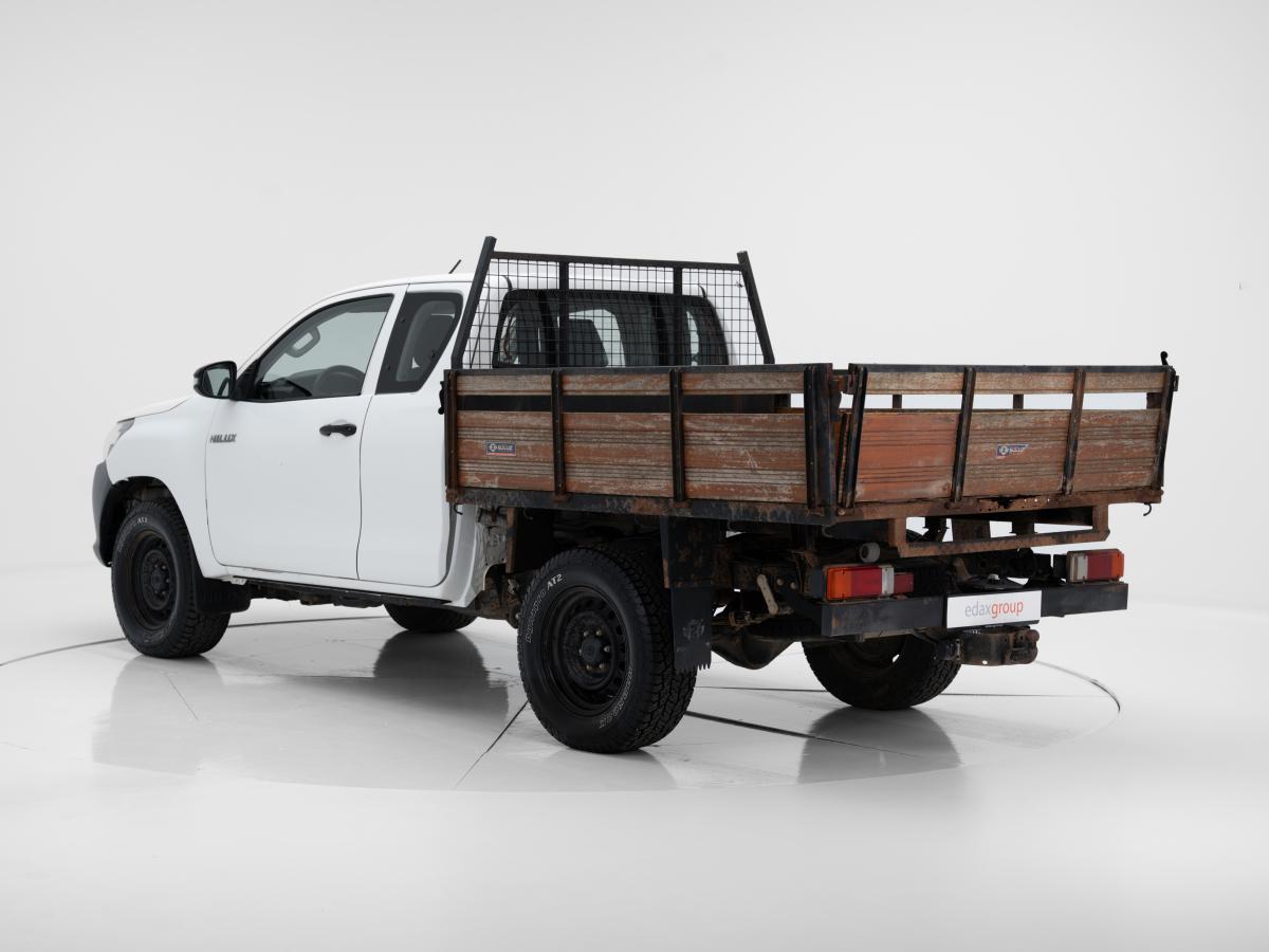toyota-hilux-2019-diesel-2393cc