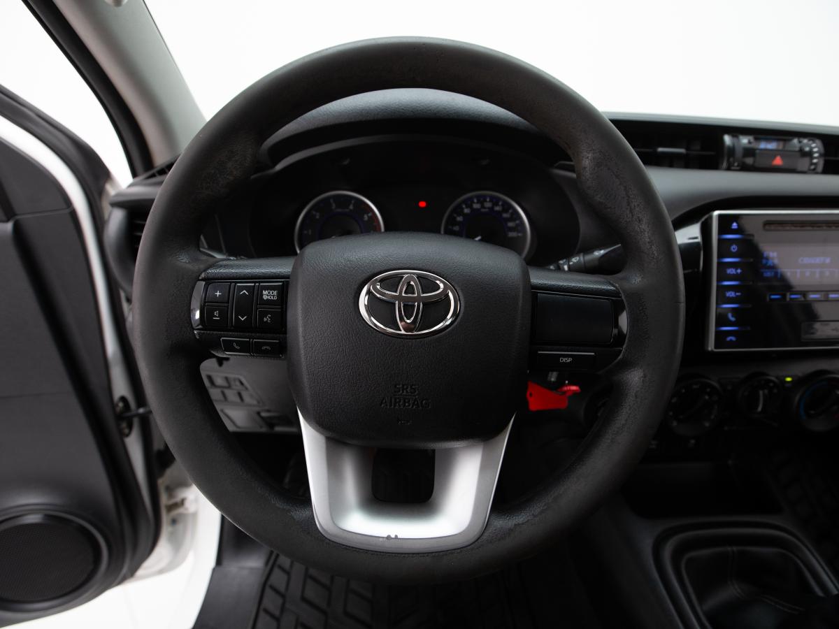 toyota-hilux-2019-diesel-2393cc