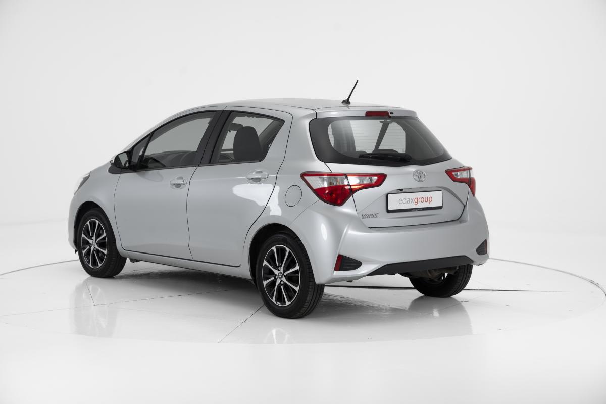 toyota-yaris-2020-gasolina-998cc