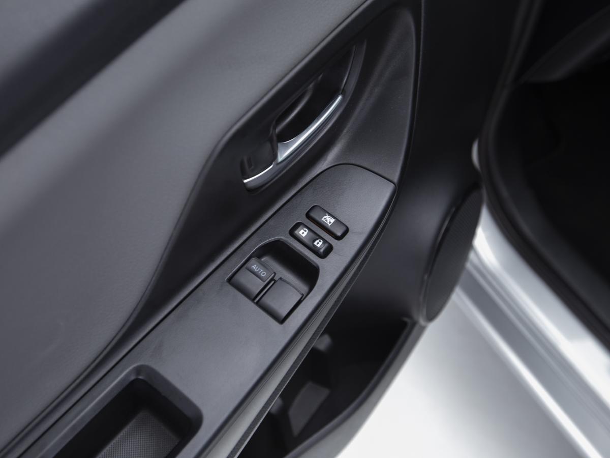 toyota-yaris-2020-gasolina-998cc
