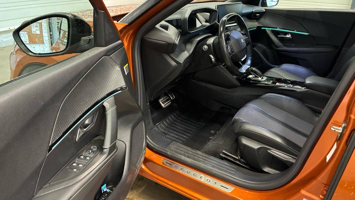 peugeot-e-2008-2021-eletrico-0cc