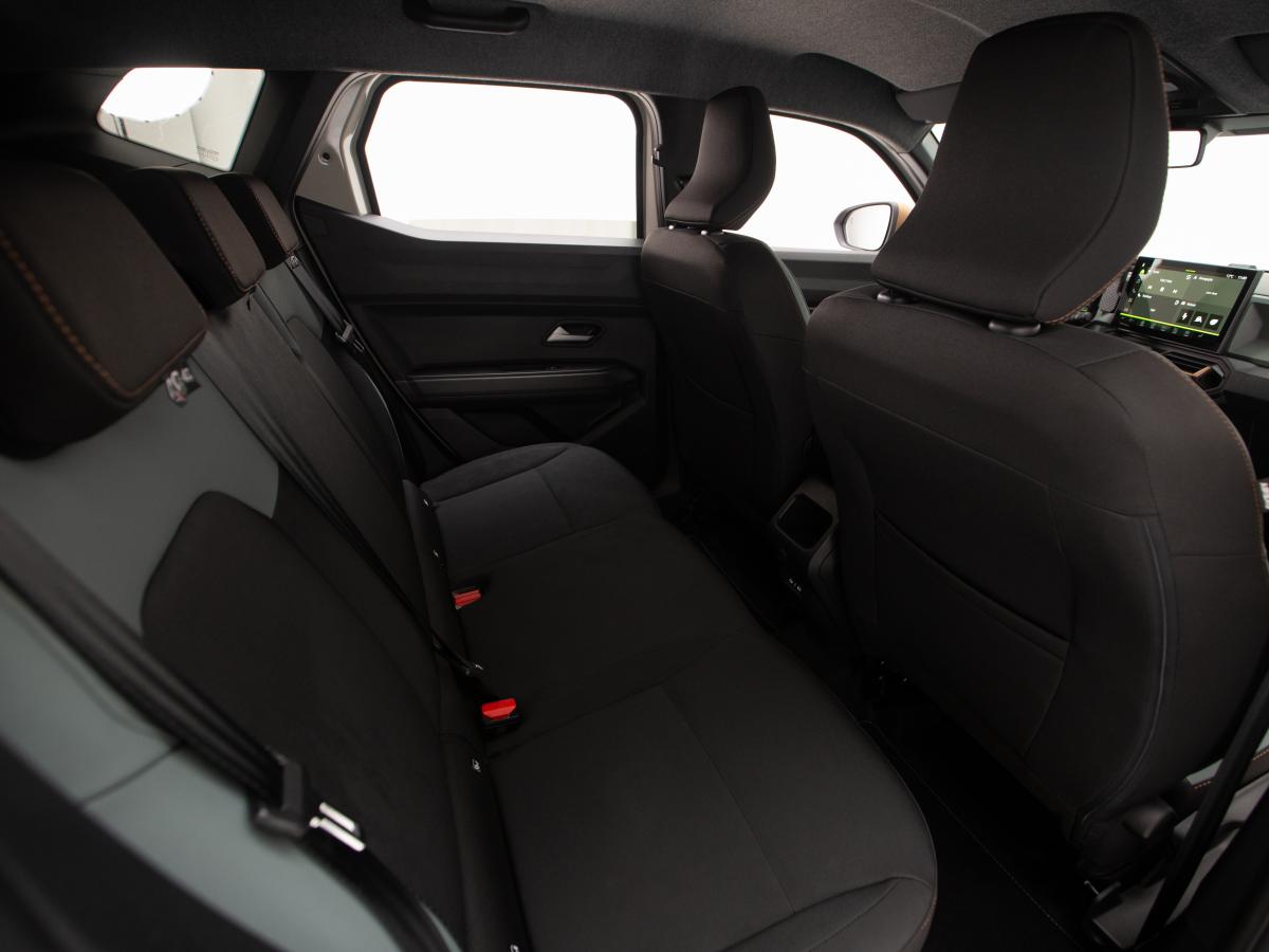 dacia-duster-2025-hibrido-a-gasolina-1598cc