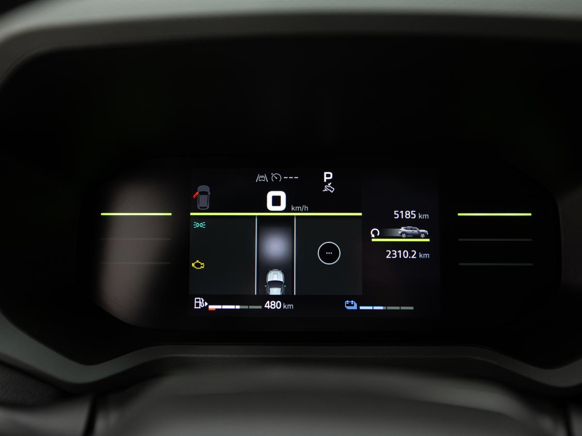 dacia-duster-2025-hibrido-a-gasolina-1598cc