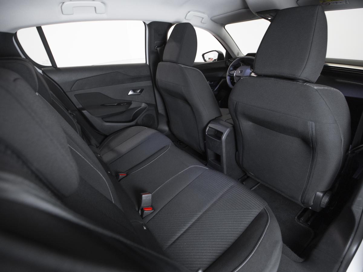 peugeot-308-2023-hibrido-a-gasolina-1598cc