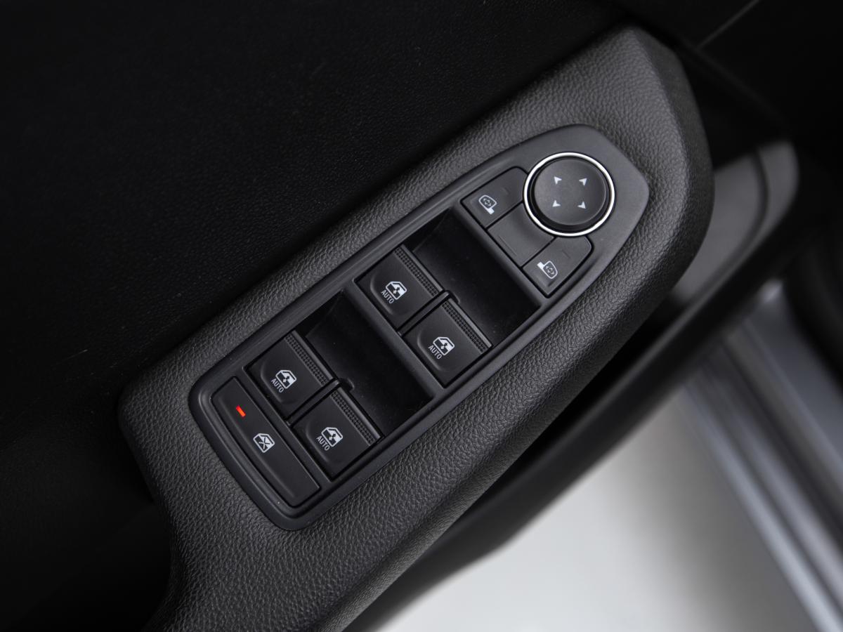 renault-clio-2023-gpl-999cc