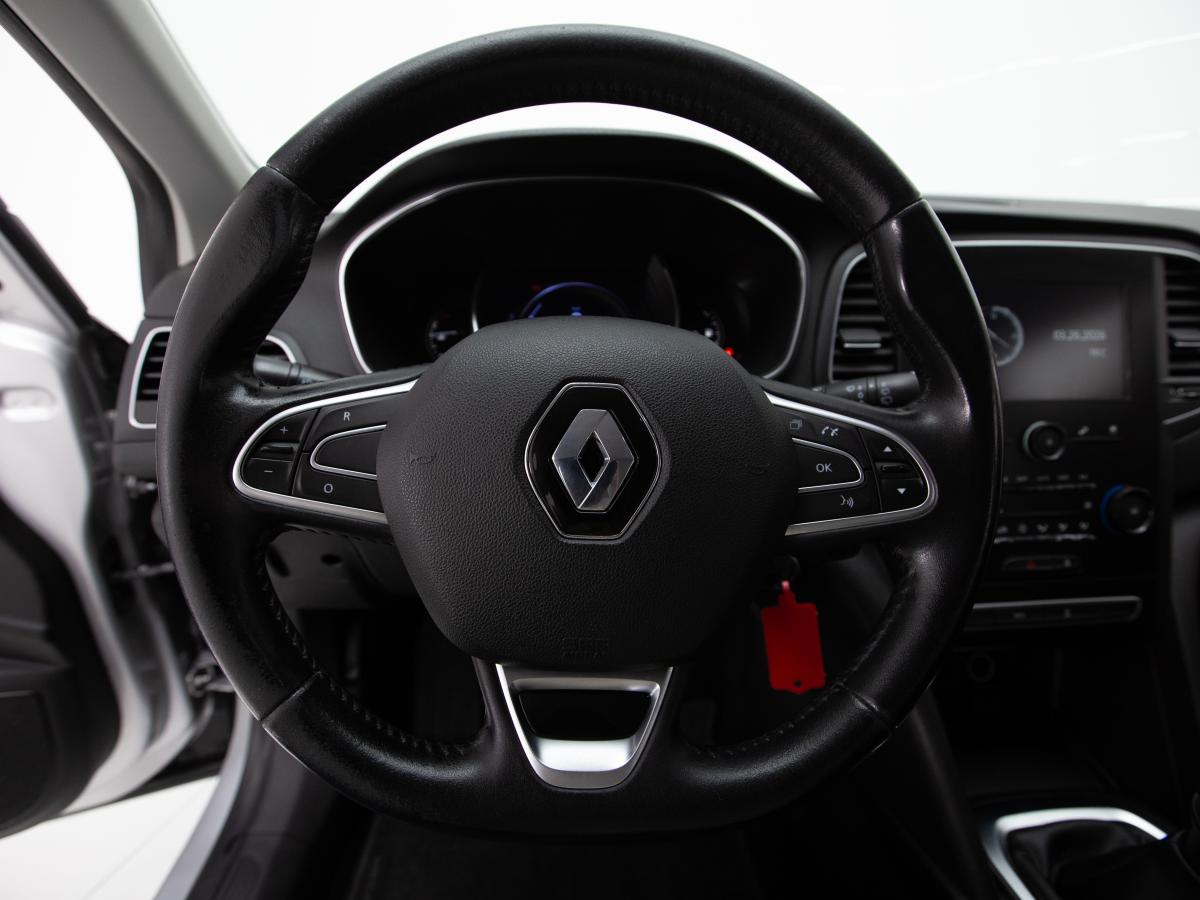 renault-megane-sport-tourer-2018-diesel-1461cc
