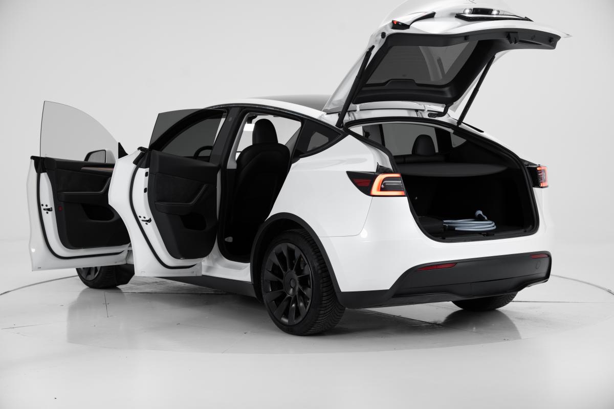 tesla-model-y-2023-eletrico-0cc