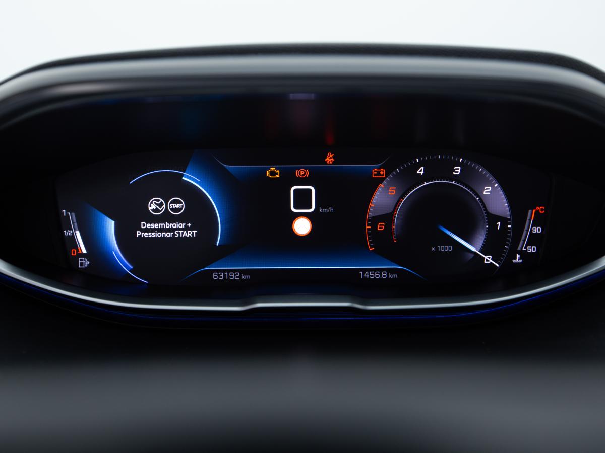 peugeot-3008-2022-diesel-1499cc