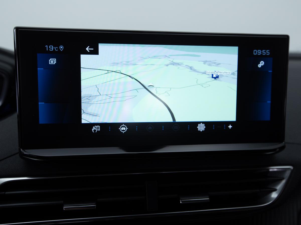 peugeot-3008-2022-diesel-1499cc