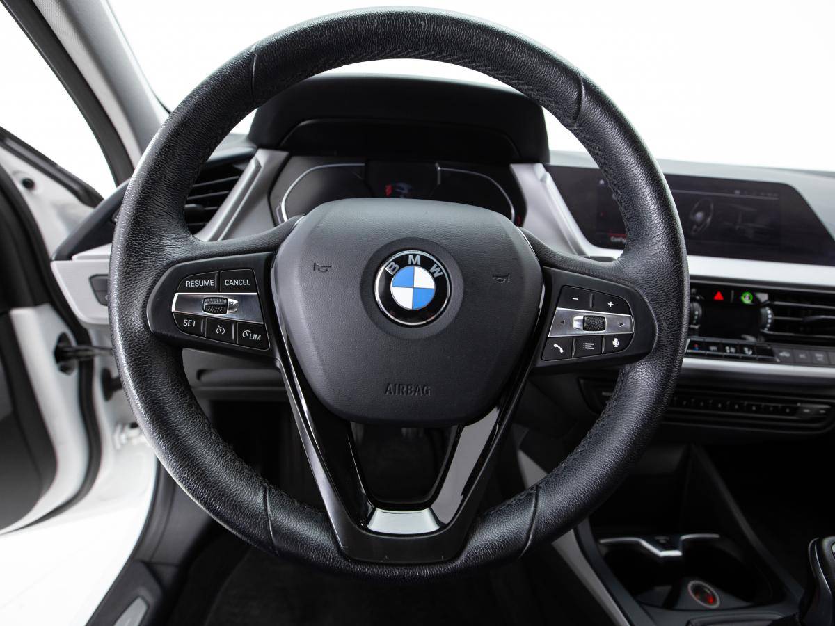 bmw-serie-1-2021-diesel-1496cc
