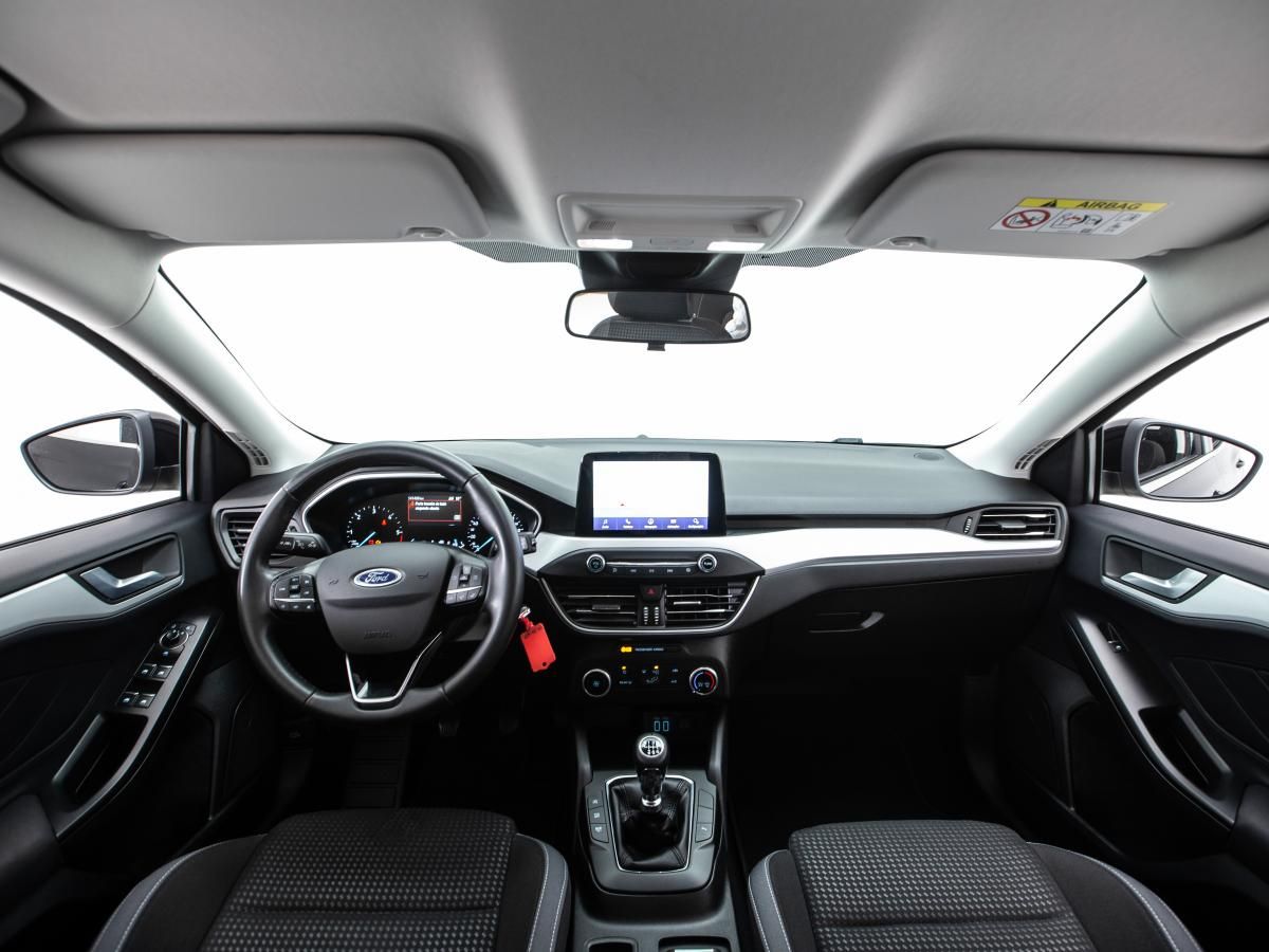 ford-focus-2022-diesel-1499cc