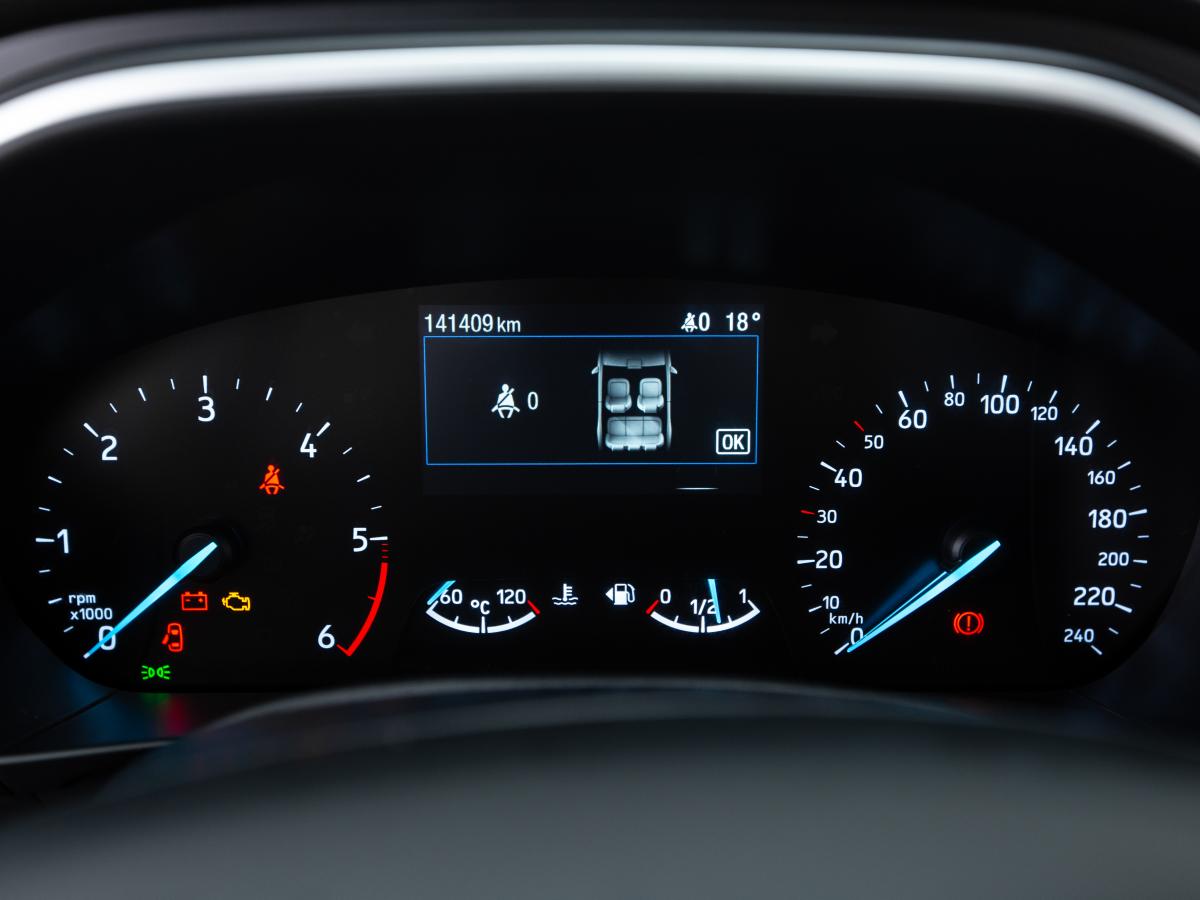 ford-focus-2022-diesel-1499cc