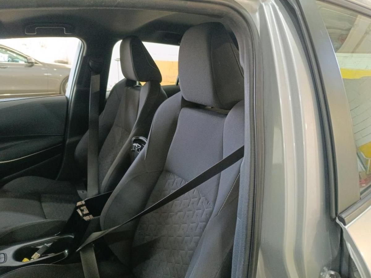 toyota-corolla-sw-2022-hibrido-a-gasolina-1798cc
