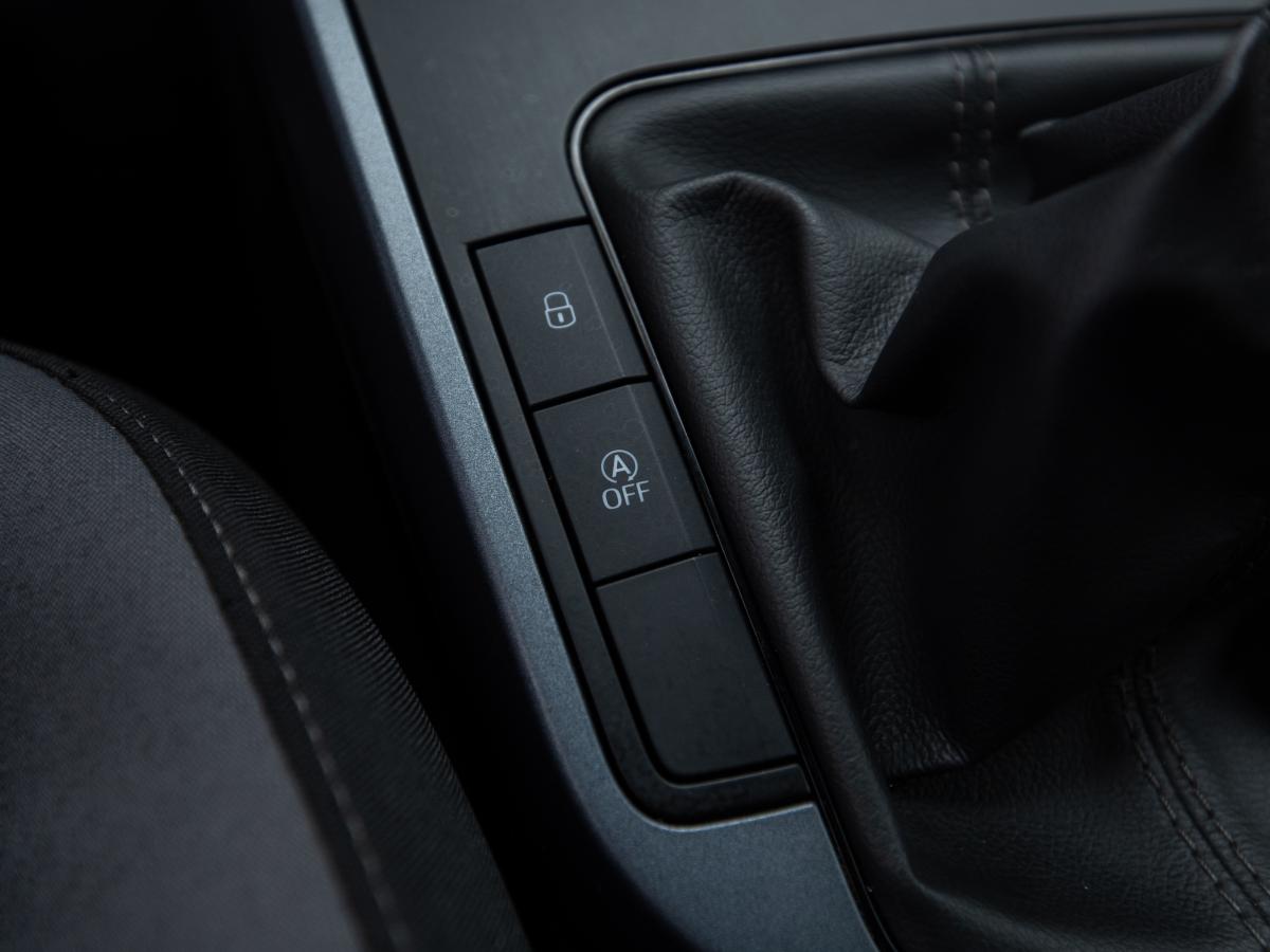seat-arona-2019-diesel-1598cc