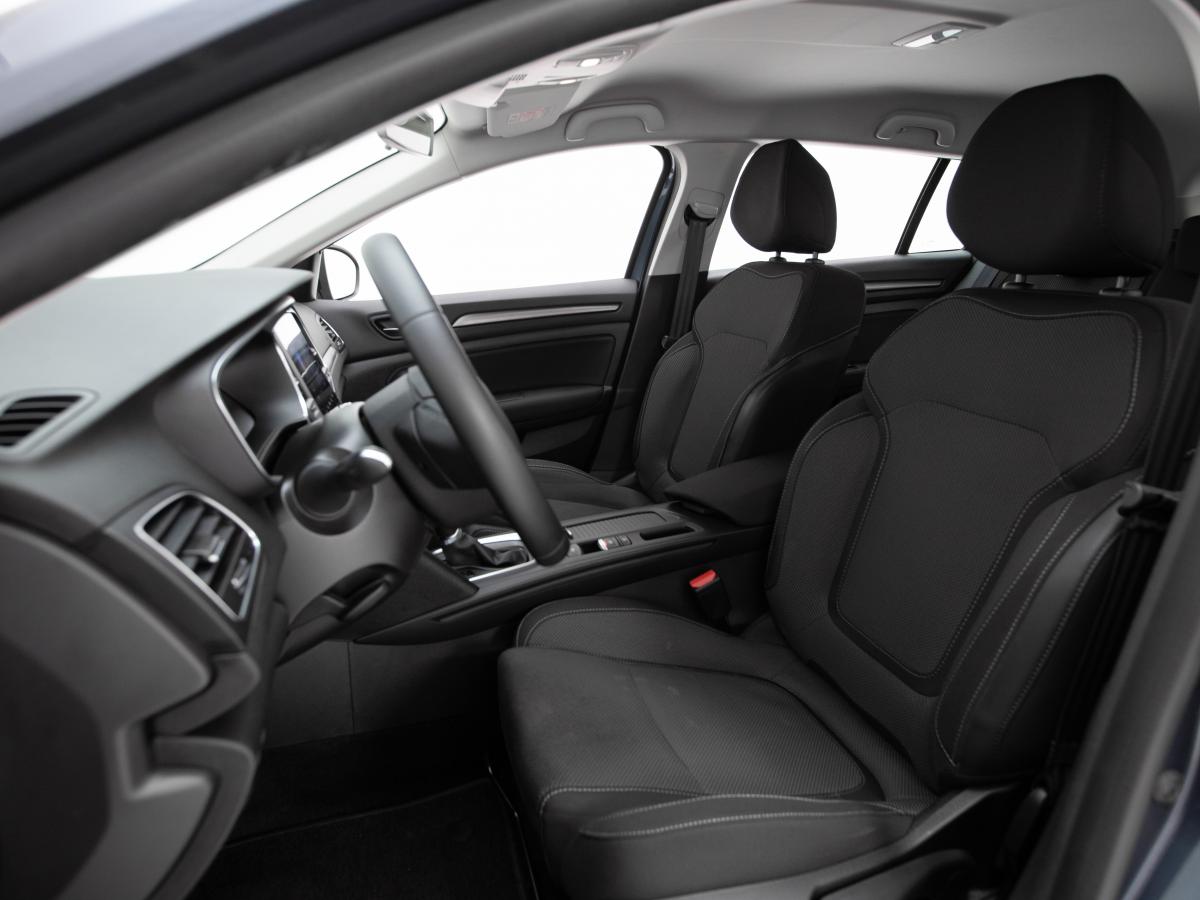 renault-megane-sport-tourer-2024-diesel-1461cc