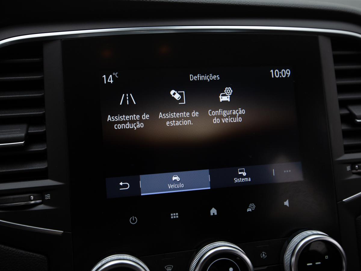 renault-megane-sport-tourer-2024-diesel-1461cc