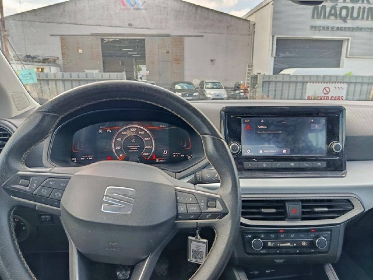 seat-ibiza-2023-gasolina-999cc