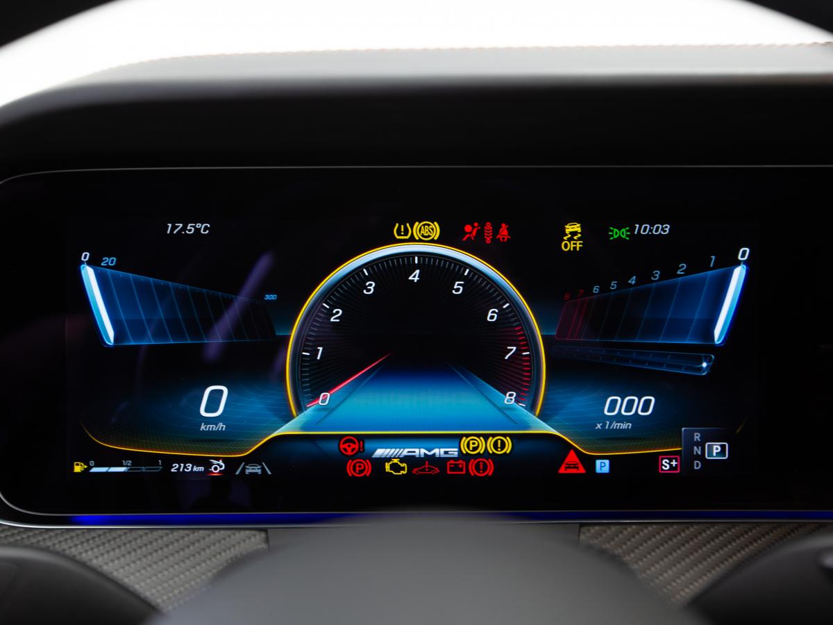 mercedes-benz-amg-gt-2023-gasolina-2999cc