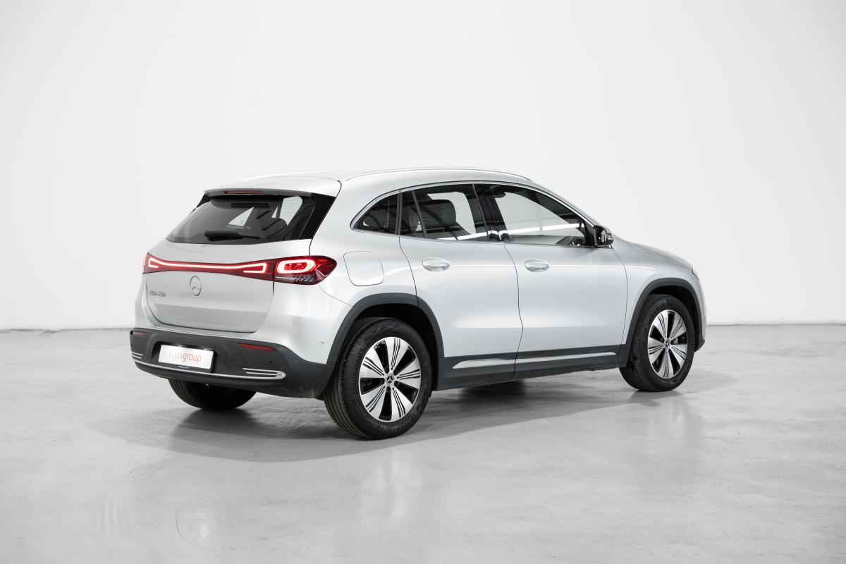 mercedes-benz-eqa-2023-eletrico-0cc