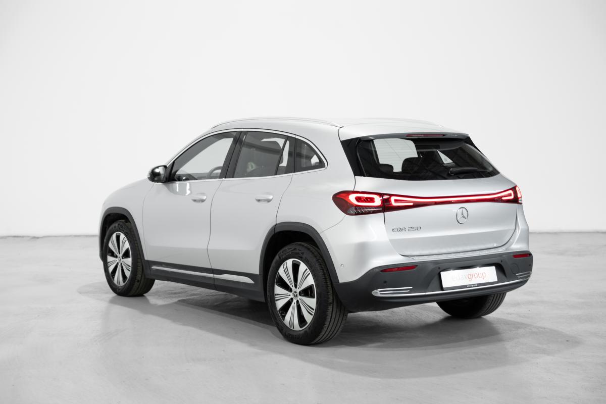 mercedes-benz-eqa-2023-eletrico-0cc