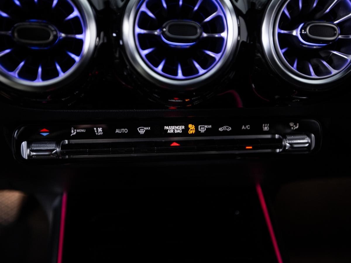 mercedes-benz-eqa-2023-eletrico-0cc