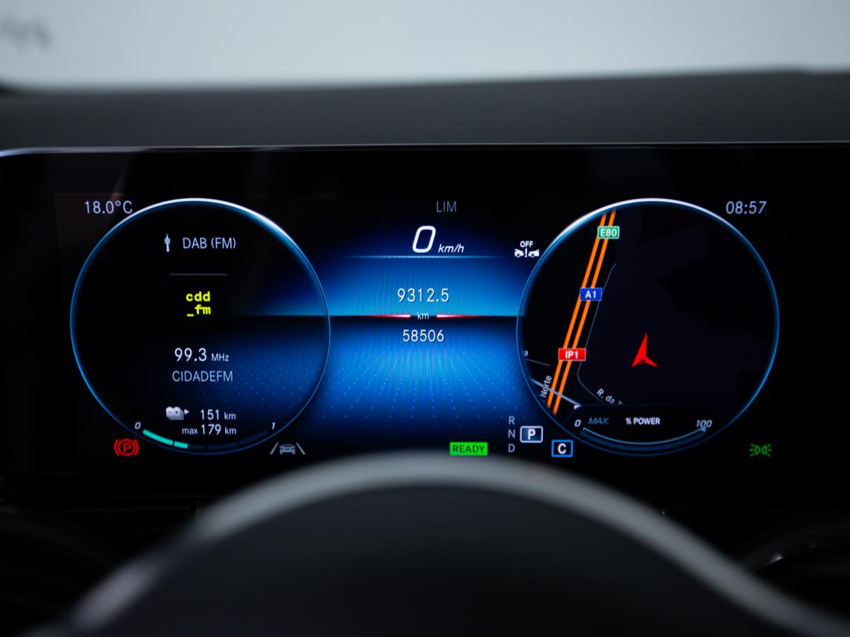 mercedes-benz-eqa-2023-eletrico-0cc