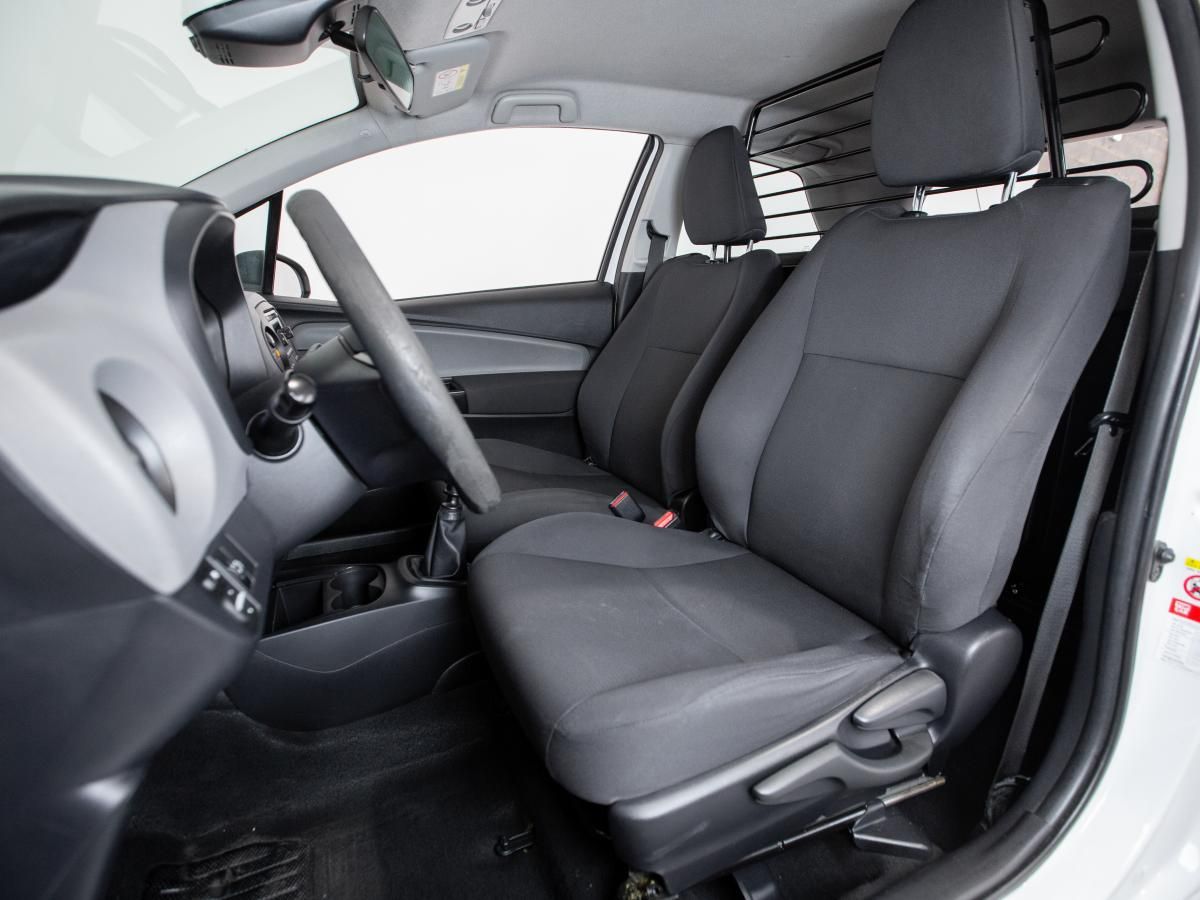 toyota-yaris-2018-diesel-1364cc