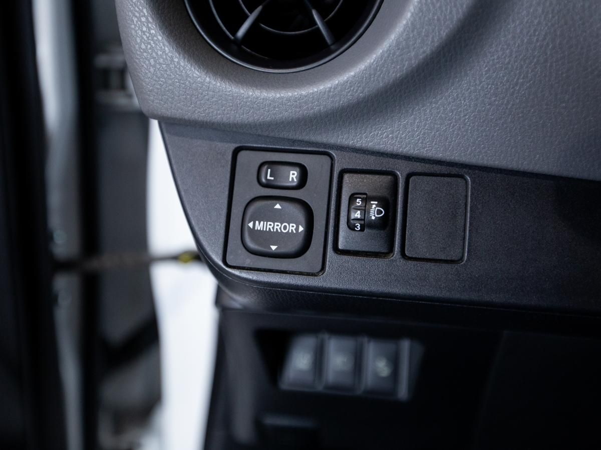 toyota-yaris-2018-diesel-1364cc