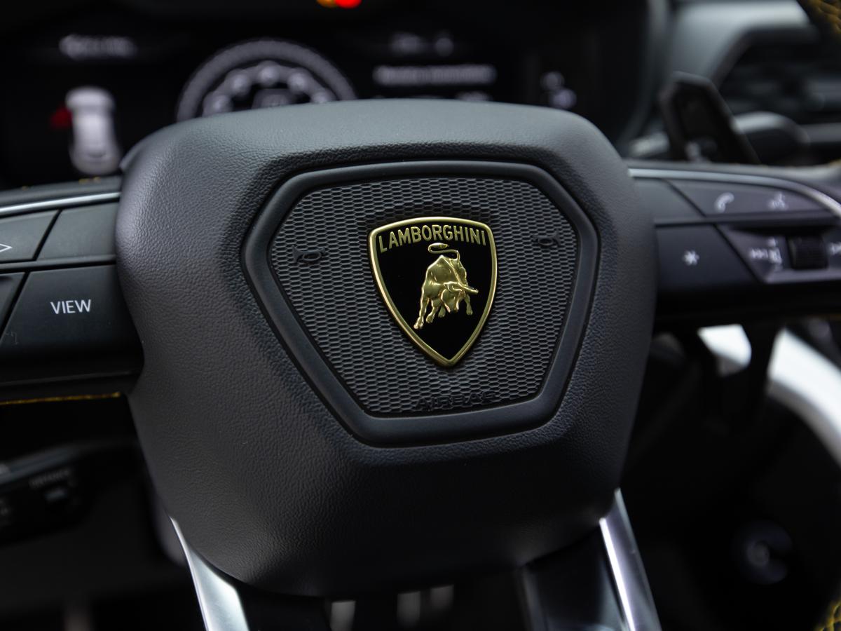 lamborghini-urus-2019-gasolina-3996cc