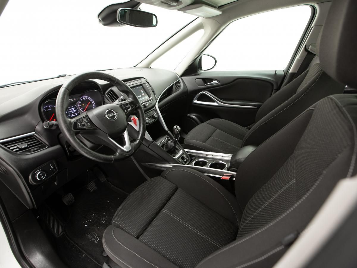 opel-zafira-2019-diesel-1598cc
