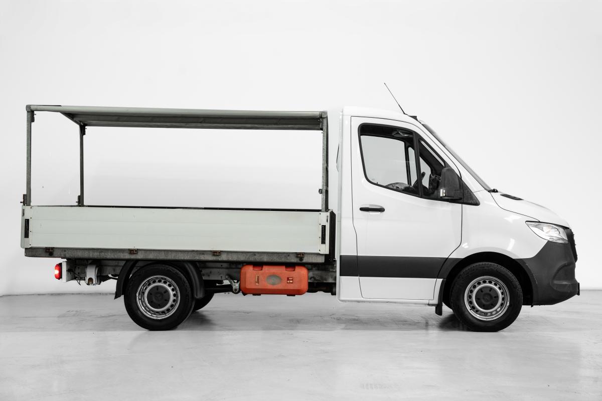 mercedes-benz-sprinter-2021-diesel-1950cc