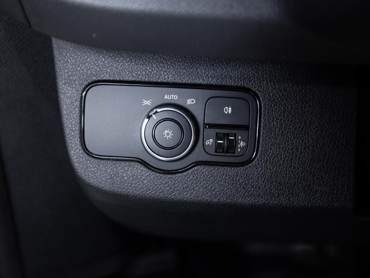 mercedes-benz-sprinter-2021-diesel-1950cc