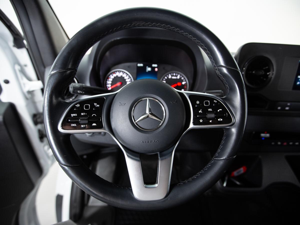 mercedes-benz-sprinter-2021-diesel-1950cc