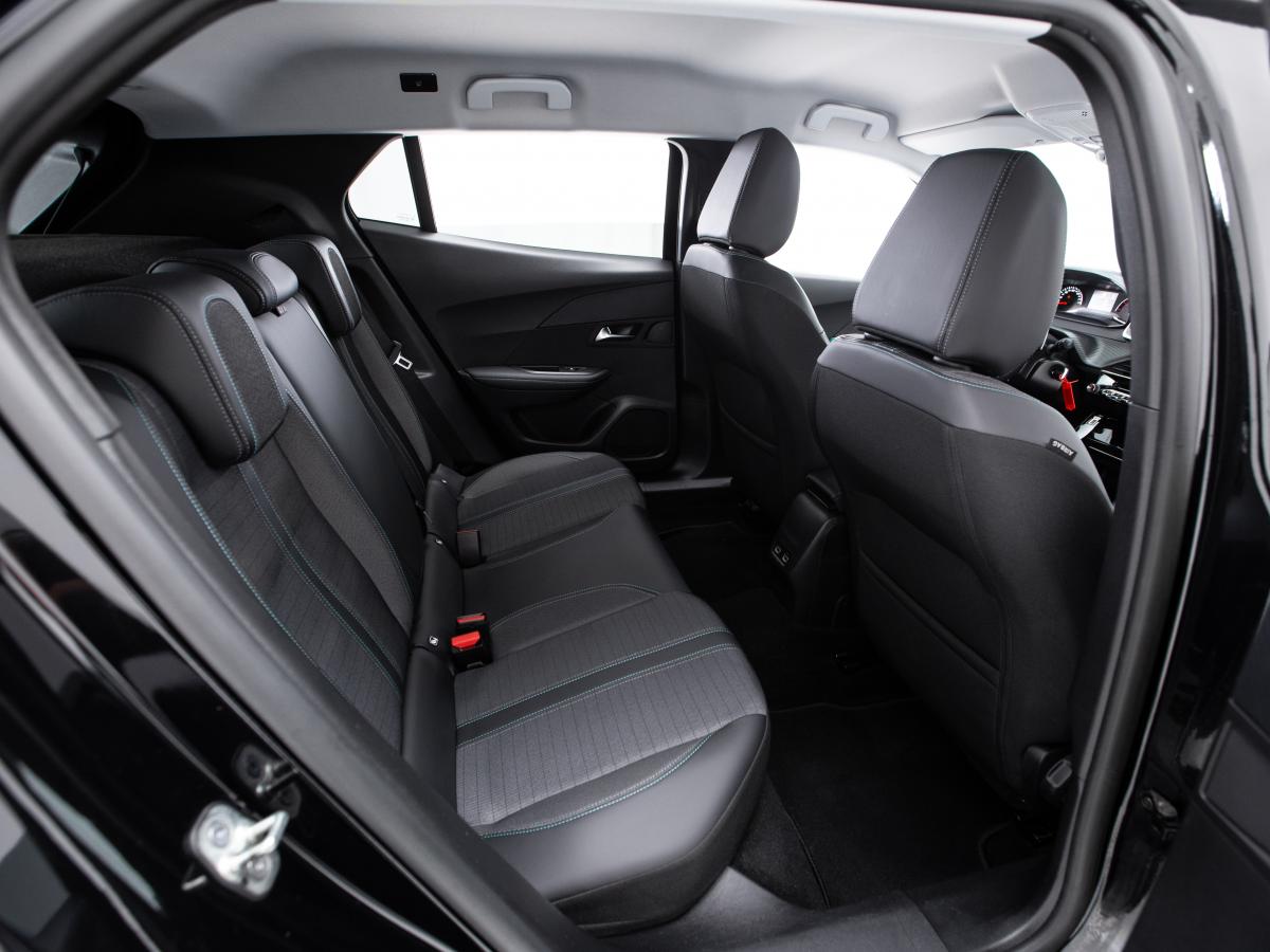 peugeot-2008-2022-diesel-1499cc