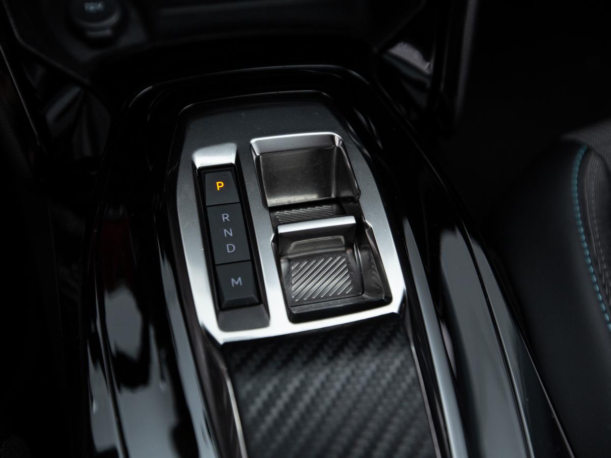 peugeot-2008-2022-diesel-1499cc