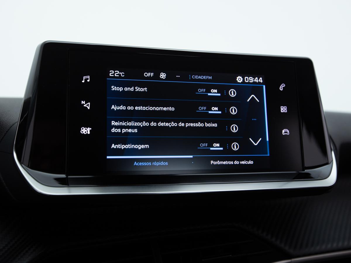 peugeot-2008-2022-diesel-1499cc