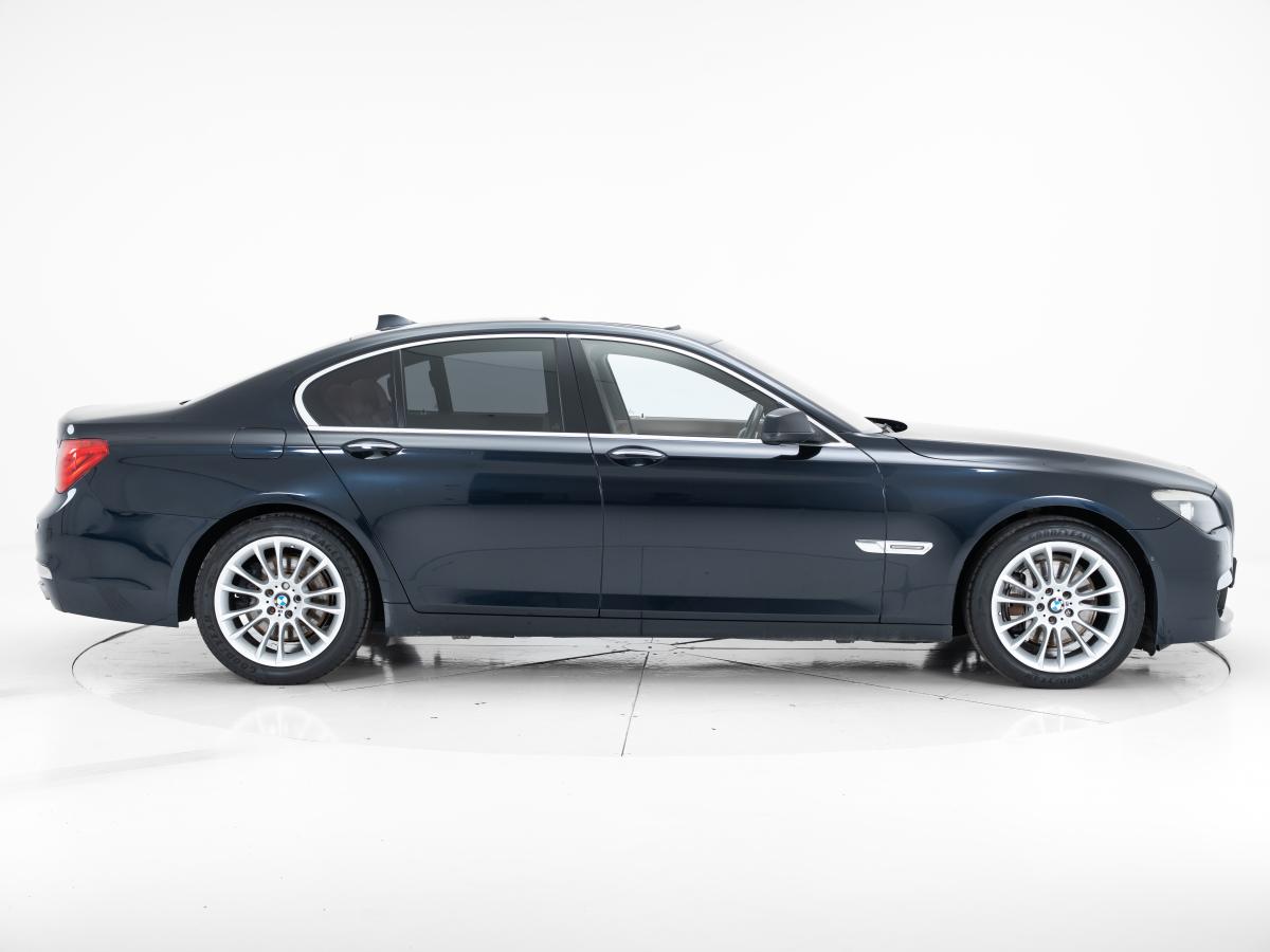 bmw-serie-7-2009-diesel-2993cc
