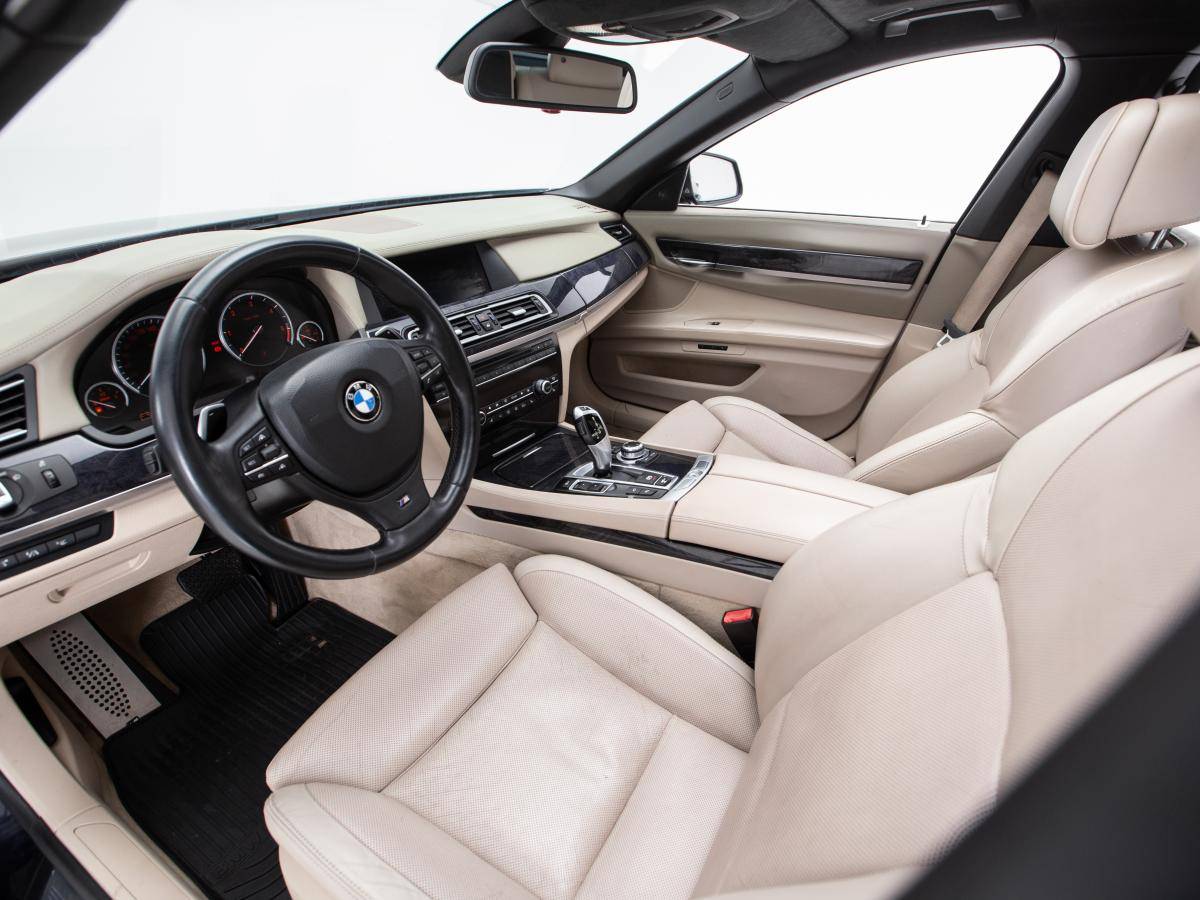 bmw-serie-7-2009-diesel-2993cc