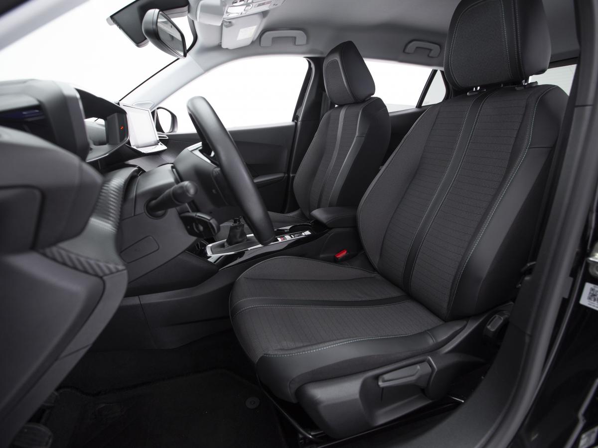 peugeot-2008-2022-diesel-1499cc