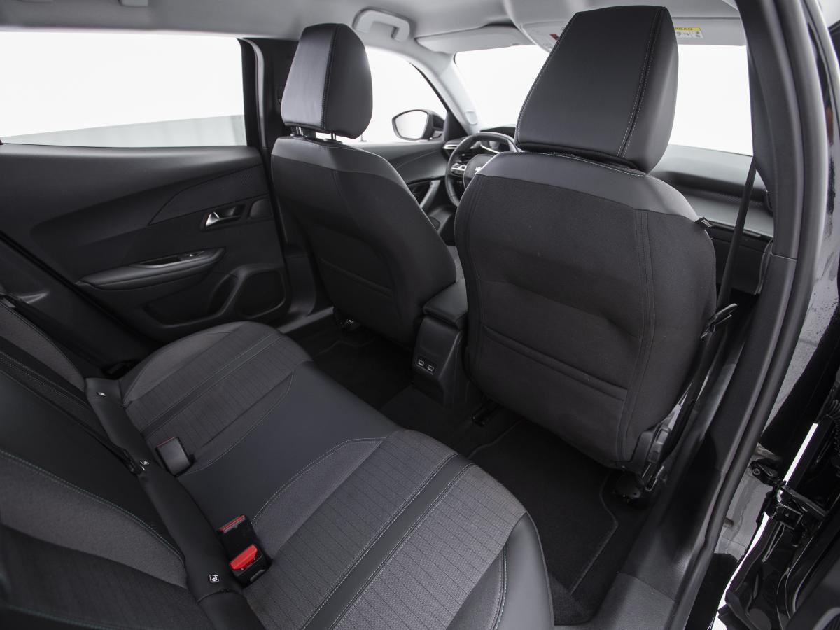 peugeot-2008-2022-diesel-1499cc